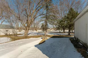 209 4th St SW, Kasson, MN 55944 - Photo 9