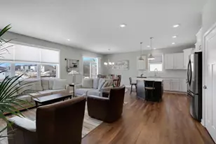 1216 Oak Tree Ct, Carver, MN 55315 - Photo 5