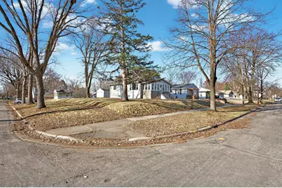 1952 Orange Avenue E, Saint Paul, MN 55119 - Photo 39