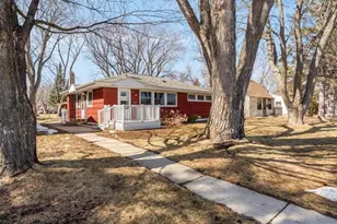 1013 10th Ave NE, Brainerd, MN 56401 - Photo 3