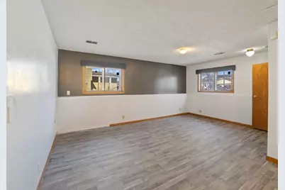 8249 Irving Avenue N, Brooklyn Park, MN 55444 - Photo 17