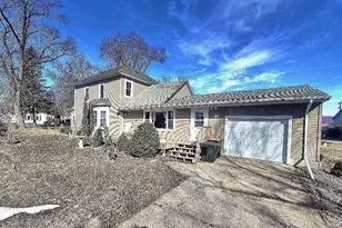 110 Mill St W, Winthrop, MN 55396 - Photo 3