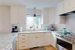 2413 Wilshire Ln NE, Rochester, MN 55906 - Photo 15