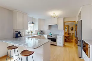 2413 Wilshire Ln NE, Rochester, MN 55906 - Photo 13