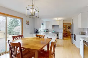 2413 Wilshire Ln NE, Rochester, MN 55906 - Photo 3