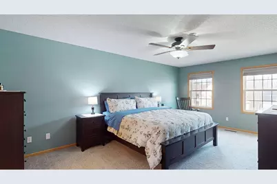 2413 Wilshire Lane NE, Rochester, MN 55906 - Photo 5