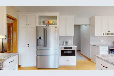 2413 Wilshire Lane NE, Rochester, MN 55906 - Photo 17