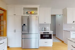 2413 Wilshire Ln NE, Rochester, MN 55906 - Photo 17