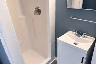 2324 Sheridan Ave N, Minneapolis, MN 55411 - Photo 17