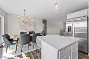 2025 Aster Ln, Mankato, MN 56001 - Photo 11