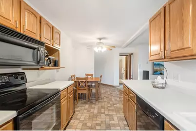 6625 Buckley Circle #202, Inver Grove Heights, MN 55076 - Photo 7