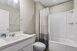 18099 Heirloom Ct, Lakeville, MN 55044 - Photo 17