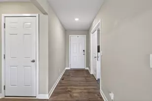 18099 Heirloom Ct, Lakeville, MN 55044 - Photo 5