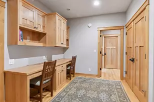 5425 Highwood Dr W, Edina, MN 55436 - Photo 33