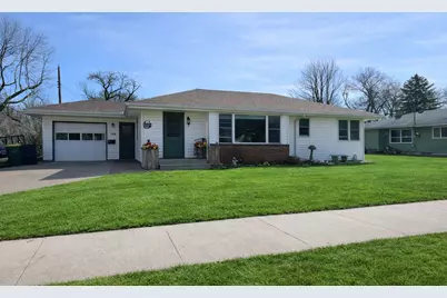 738 Center Street, Tracy, MN 56175 - Photo 1