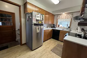 738 Center St, Tracy, MN 56175 - Photo 7