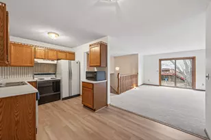 2199 Hallmark Ave N, Oakdale, MN 55128 - Photo 7