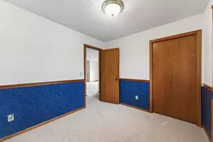 2199 Hallmark Ave N, Oakdale, MN 55128 - Photo 15