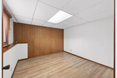 2199 Hallmark Avenue N, Oakdale, MN 55128 - Photo 23