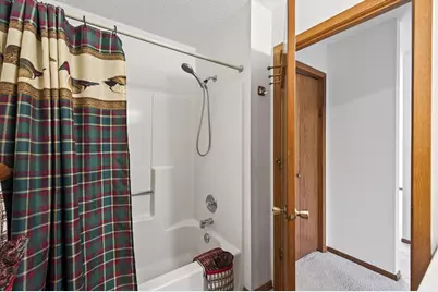 2199 Hallmark Avenue N, Oakdale, MN 55128 - Photo 17