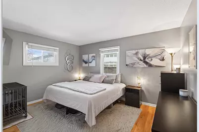 1609 Hillsboro Avenue N, Golden Valley, MN 55427 - Photo 11