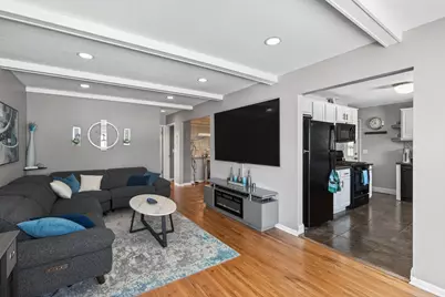 1609 Hillsboro Avenue N, Golden Valley, MN 55427 - Photo 3