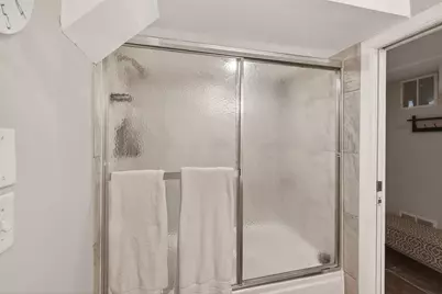 1609 Hillsboro Avenue N, Golden Valley, MN 55427 - Photo 21