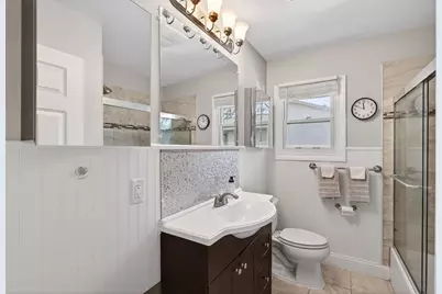 1609 Hillsboro Avenue N, Golden Valley, MN 55427 - Photo 15