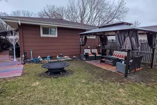 1609 Hillsboro Ave N, Golden Valley, MN 55427 - Photo 27