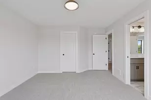 4098 Gable Ln, Woodbury, MN 55129 - Photo 57