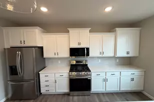 1642 Meadows Dr, East Bethel, MN 55011 - Photo 11