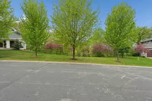 210Xx Karoline Ct N, Forest Lake, MN 55025 - Photo 23