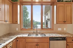 10803 Jersey Dr N, Brooklyn Park, MN 55445 - Photo 17