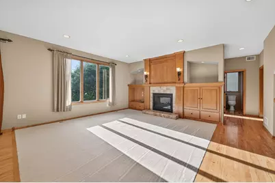 10803 Jersey Drive N, Brooklyn Park, MN 55445 - Photo 9