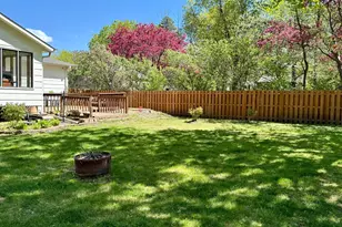 25835 Wildrose Ln, Excelsior, MN 55331 - Photo 23