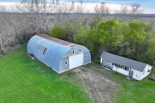 79955 360th St, Olivia, MN 56277 - Photo 19