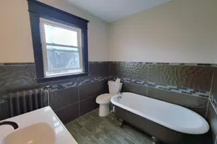 1006 Laurel Ave, Saint Paul, MN 55104 - Photo 17