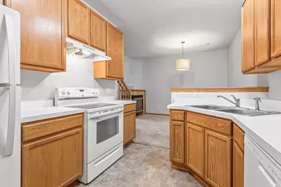 5020 Holly Lane N #6, Plymouth, MN 55446 - Photo 13