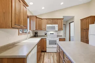 2490 91st Ave, Osceola, WI 54020 - Photo 5