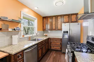 1082 Prior Ave S, Saint Paul, MN 55116 - Photo 11