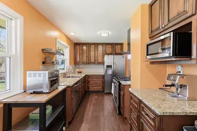 1082 Prior Avenue S, Saint Paul, MN 55116 - Photo 9