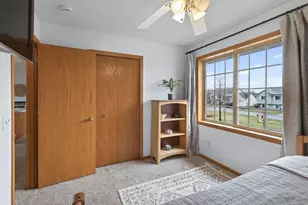 916 12th St, Farmington, MN 55024 - Photo 21