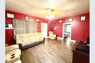 806 Ring Avenue N, Canby, MN 56220 - Photo 13