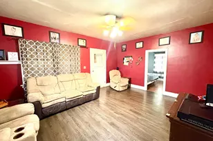 806 Ring Ave N, Canby, MN 56220 - Photo 13