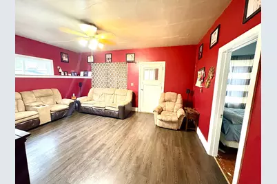 806 Ring Avenue N, Canby, MN 56220 - Photo 11