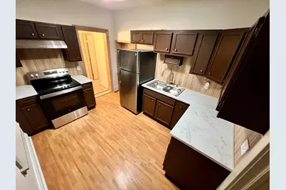 205 W Howard Street, Hibbing, MN 55746 - Photo 9