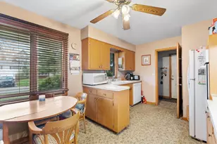 5208-5210 Grandview Ln, Edina, MN 55436 - Photo 39
