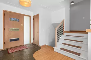 14419 Woodhill Cir, Minnetonka, MN 55345 - Photo 3