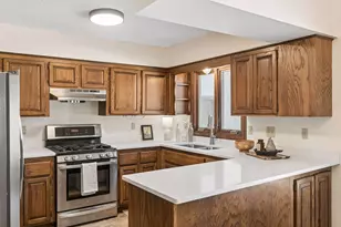 7340 Niagara Ln N, Maple Grove, MN 55311 - Photo 11