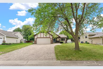 2358 Hilo Avenue N, Oakdale, MN 55128 - Photo 3